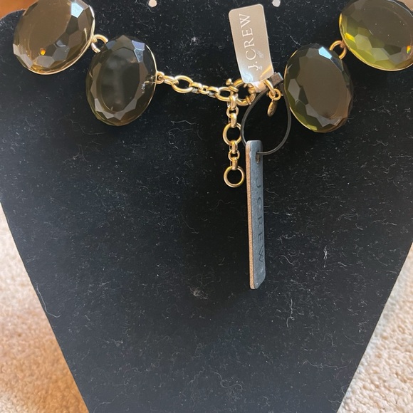 J. Crew Green Transparent Stone Necklace NWT - Picture 3 of 4